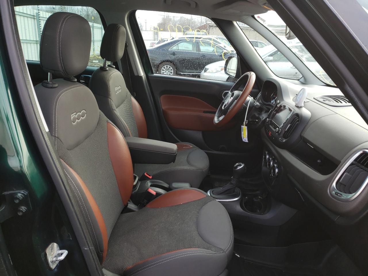 Photo 5 from auction – 2014 FIAT 500L with VIN ZFBCFADHXEZ016794