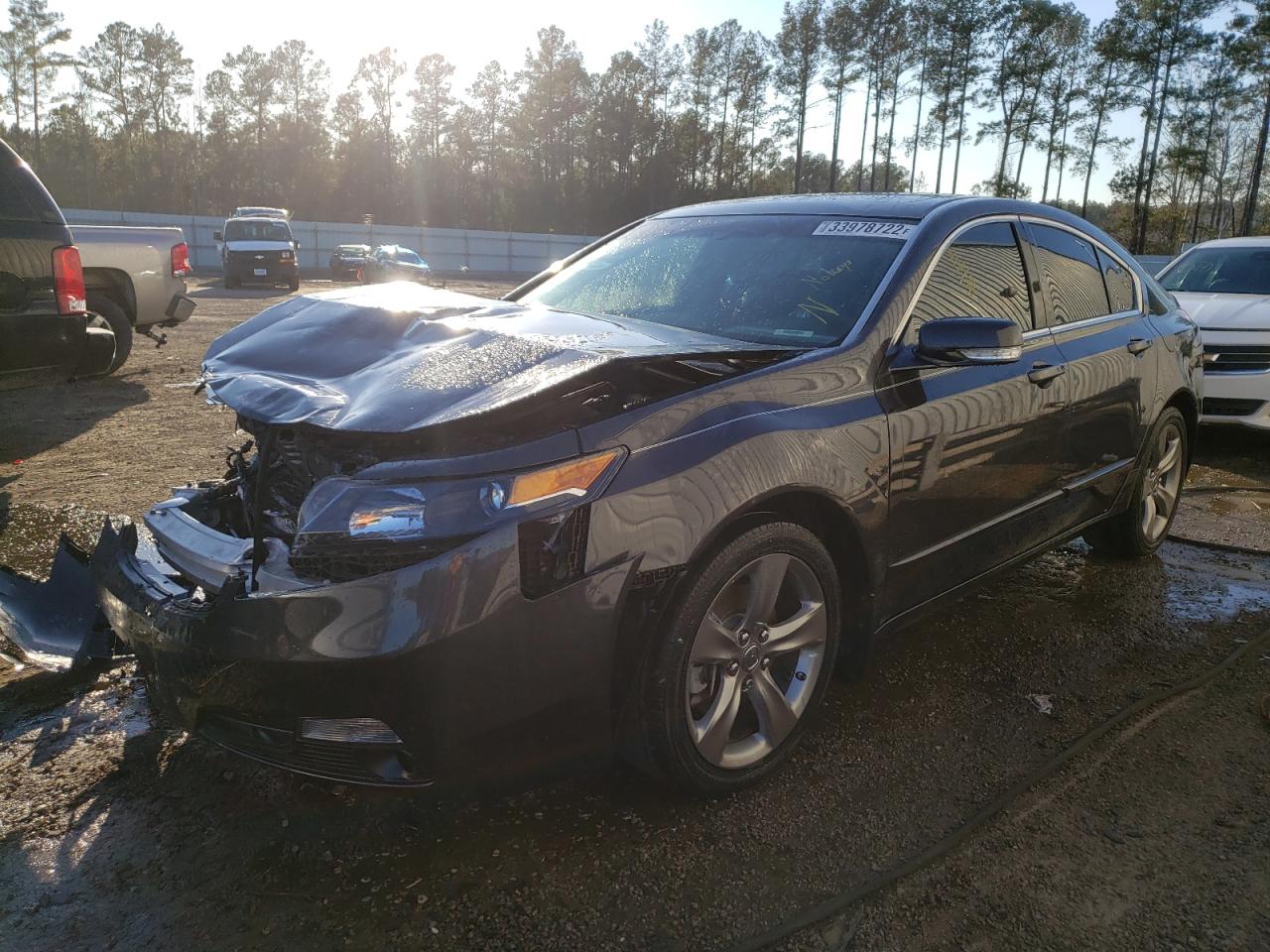 Photo 2 from auction – 2014 ACURA TL ADVANCE with VIN 19UUA8F71EA001632