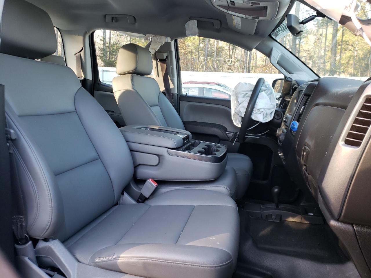 Photo 5 from auction – 2017 CHEVROLET SILVERADO with VIN 1GC2KUEG9HZ294456