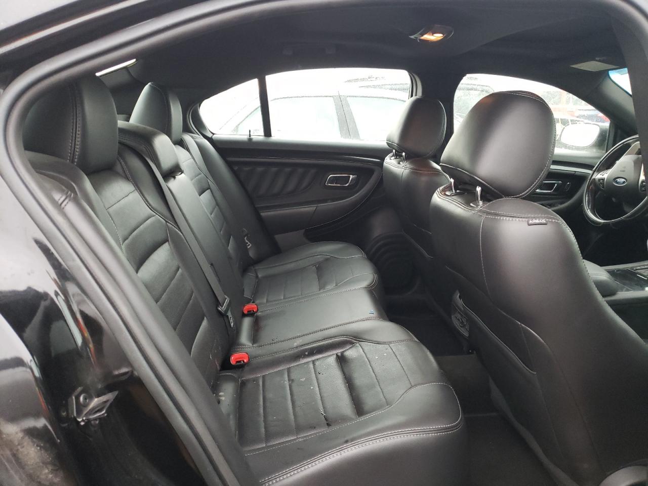 Photo 6 from auction – 2015 FORD TAURUS SHO with VIN 1FAHP2KT9FG131595