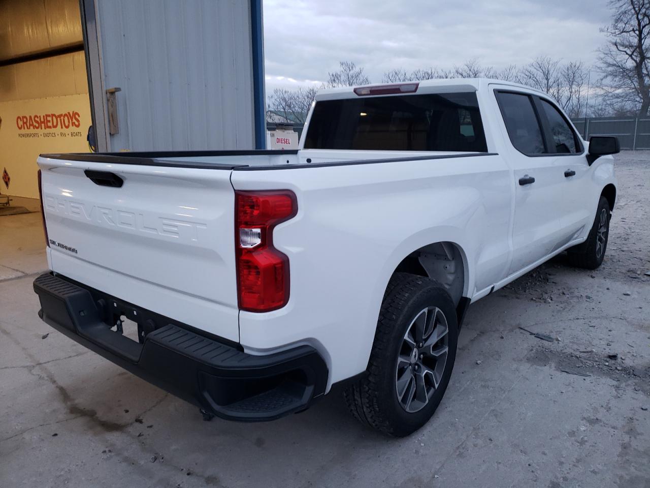 Photo 4 from auction – 2019 CHEVROLET SILVERADO with VIN 3GCPWAEF1KG261829