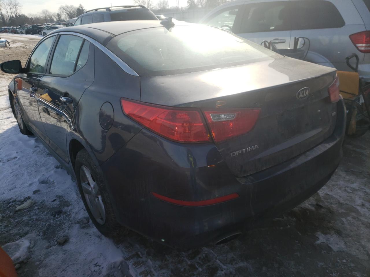صورة رقم 3 من المزاد - 2015 KIA OPTIMA LX مع VIN KNAGM4A75F5535727