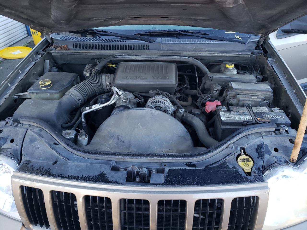 Photo 7 from auction – 2005 JEEP CHEROKEE with VIN 1J4HR48NX5C702102