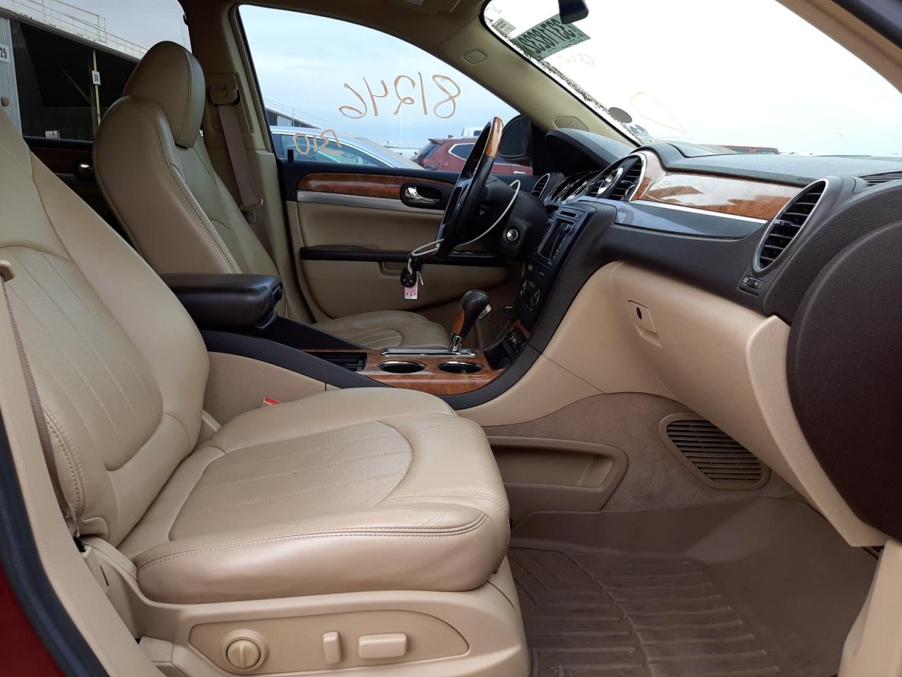 Photo 5 from auction – 2010 BUICK ENCLAVE CX with VIN 5GALRCEDXAJ116304