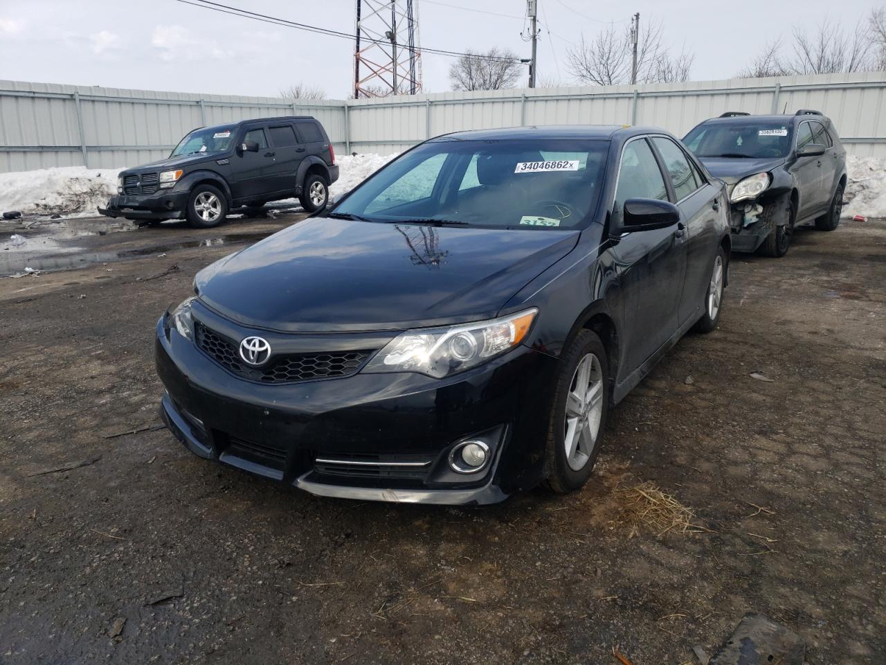 Photo 2 from auction – 2014 TOYOTA CAMRY L with VIN 4T1BF1FK6EU821556