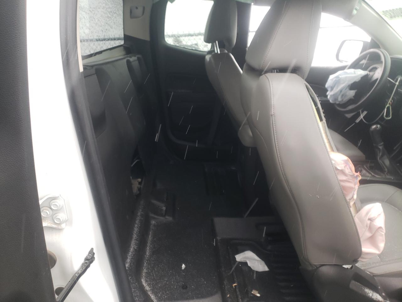 Photo 6 from auction – 2015 CHEVROLET COLORADO with VIN 1GCHS1EA1F1157155