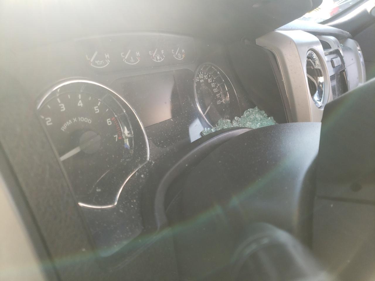Photo 8 from auction – 2011 FORD F150 SUPER with VIN 1FTFW1EF5BFC99559