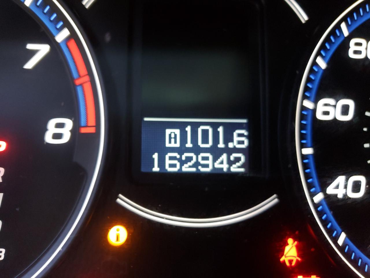 Photo 8 from auction – 2006 ACURA TSX with VIN JH4CL96856C025780