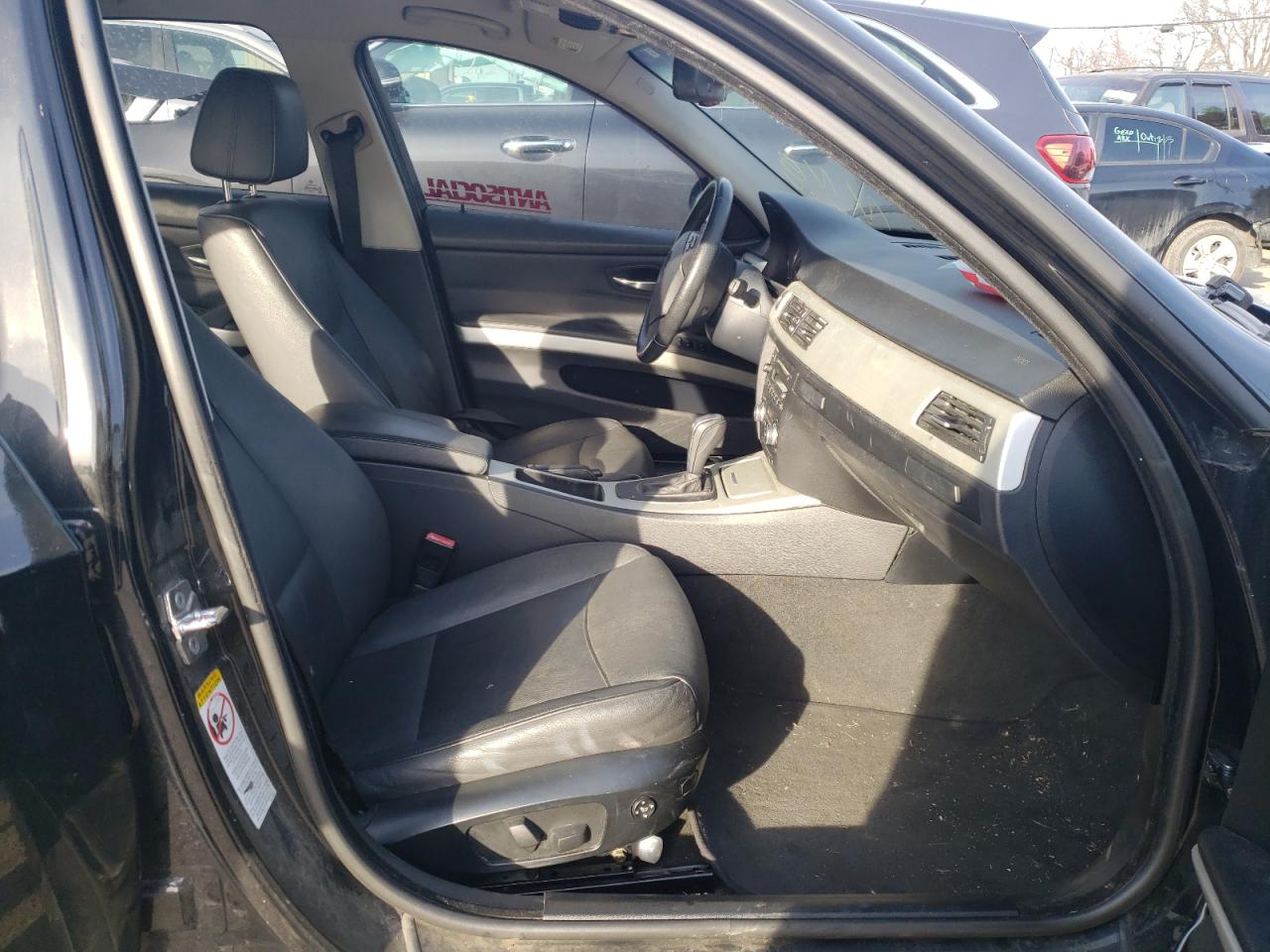 Photo 5 from auction – 2008 BMW 328 I with VIN WBAVA335X8P143517