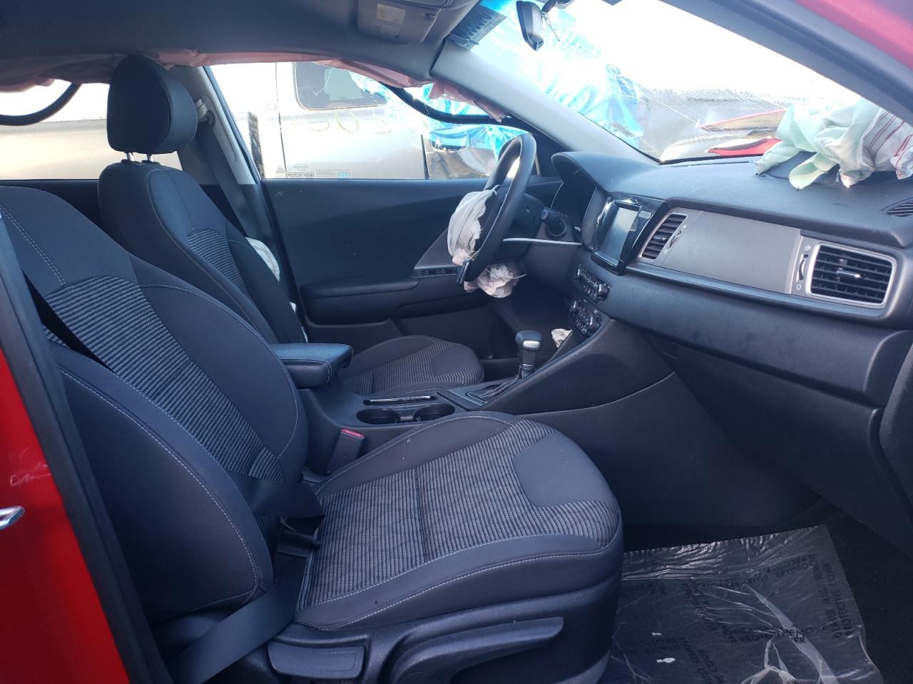 Photo 5 from auction – 2018 KIA NIRO FE with VIN KNDCB3LC7J5137309