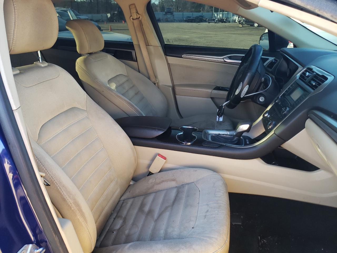 Photo 5 from auction – 2015 FORD FUSION SE with VIN 1FA6P0H79F5113728