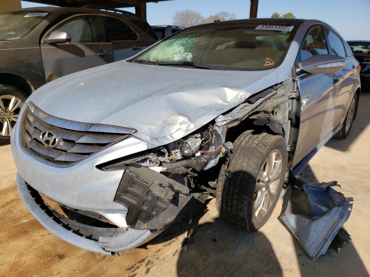 Photo 2 from auction – 2012 HYUNDAI SONATA SE with VIN 5NPEC4AC9CH430307