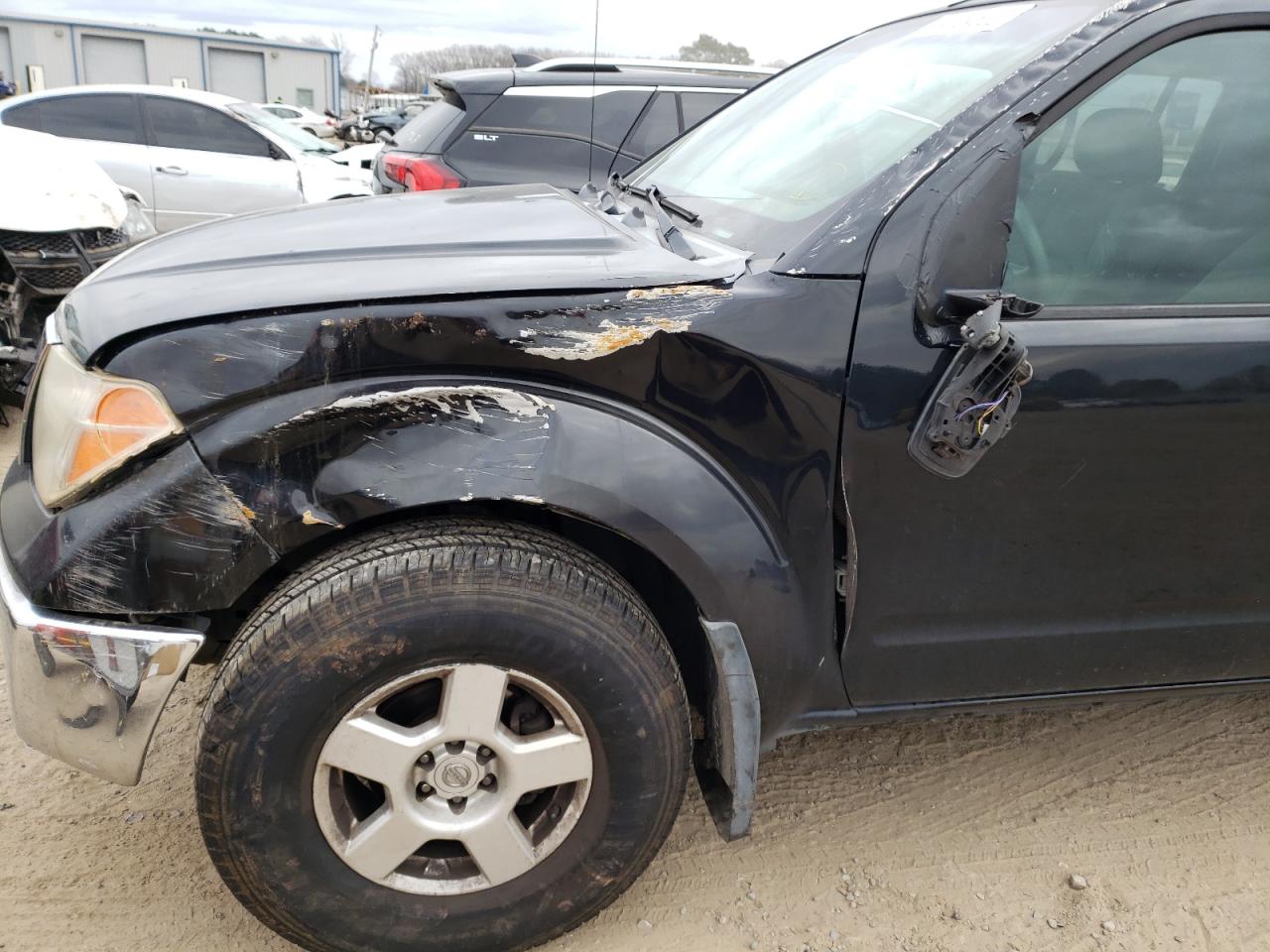 Photo 9 from auction – 2007 NISSAN FRONTIER C with VIN 1N6AD07W47C432647