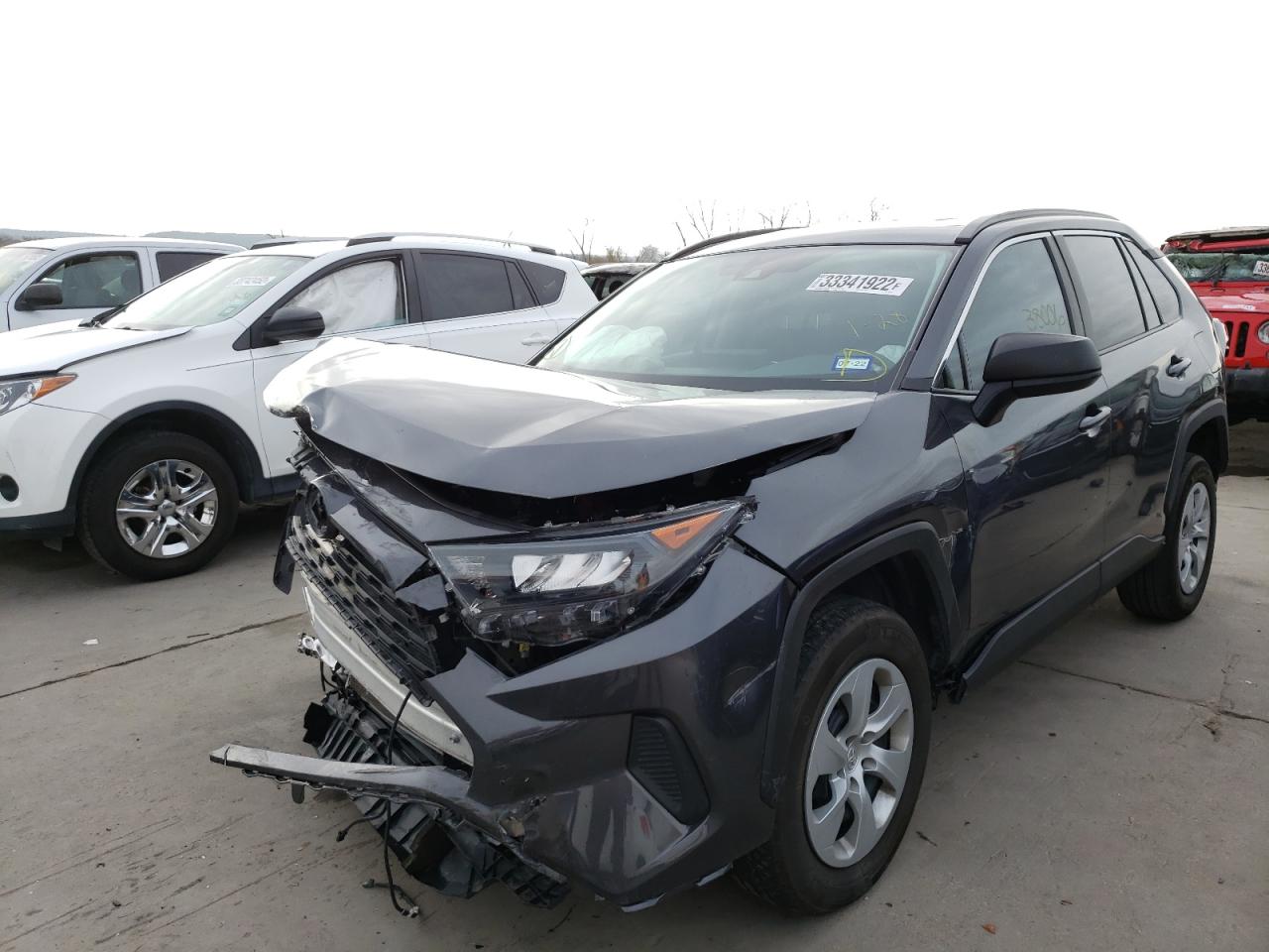 Photo 2 from auction – 2019 TOYOTA RAV4 LE with VIN 2T3H1RFV3KW040837
