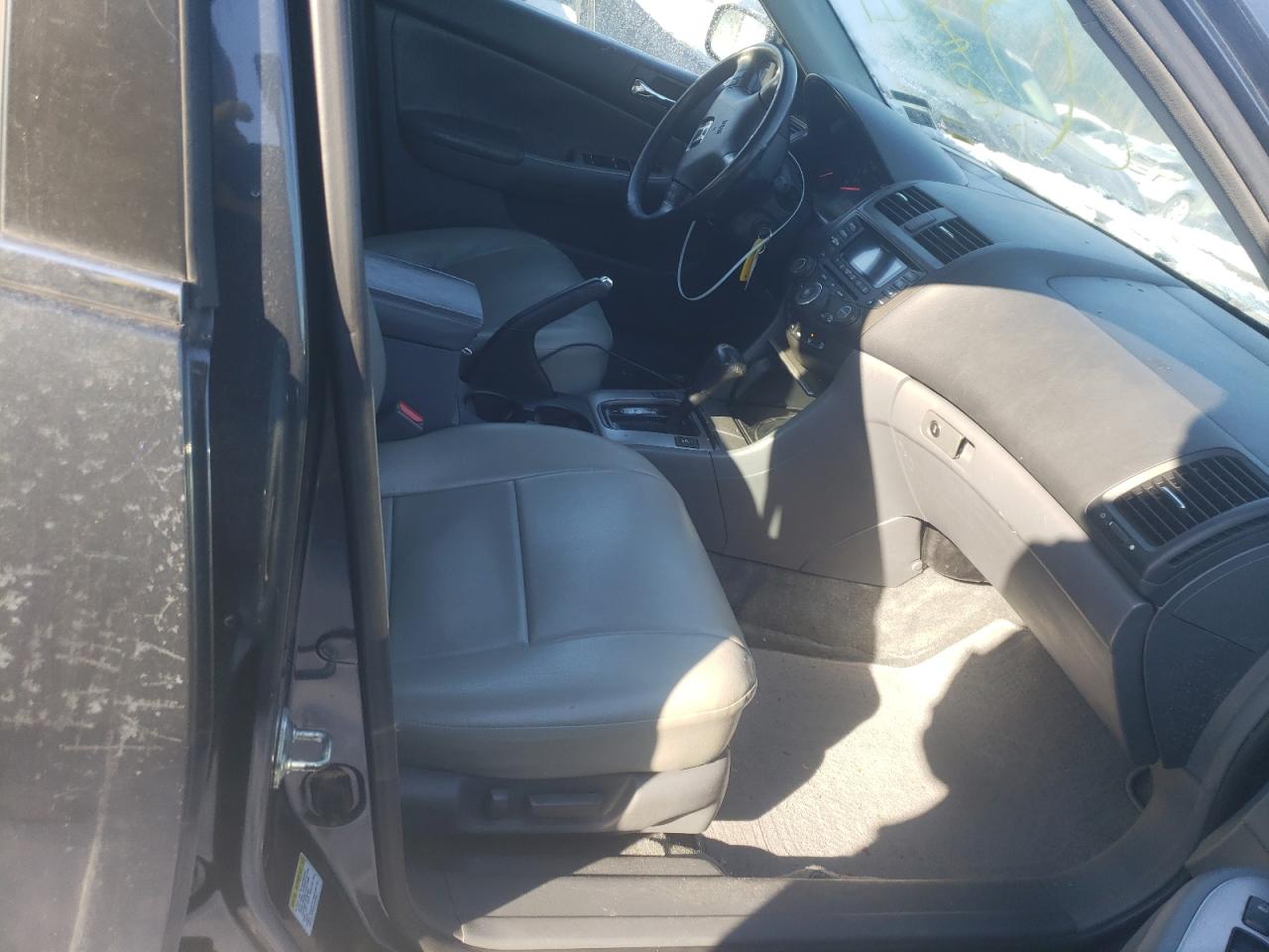 Photo 5 from auction – 2003 HONDA ACCORD EX with VIN 1HGCM66573A101124