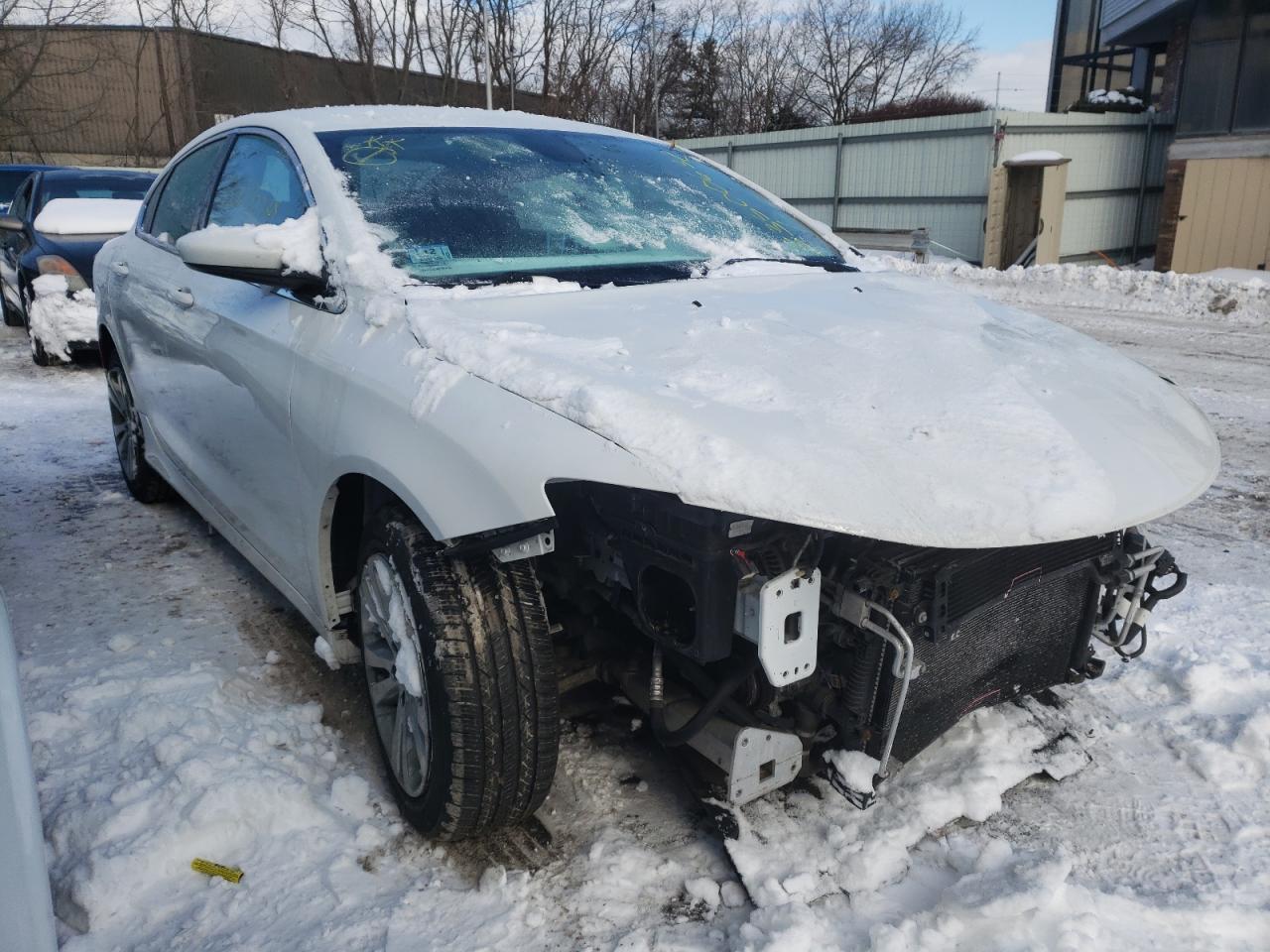 CHRYSLER 200 LIMITE 2015 with VIN 1C3CCCAB7FN618681 - Photo from auction