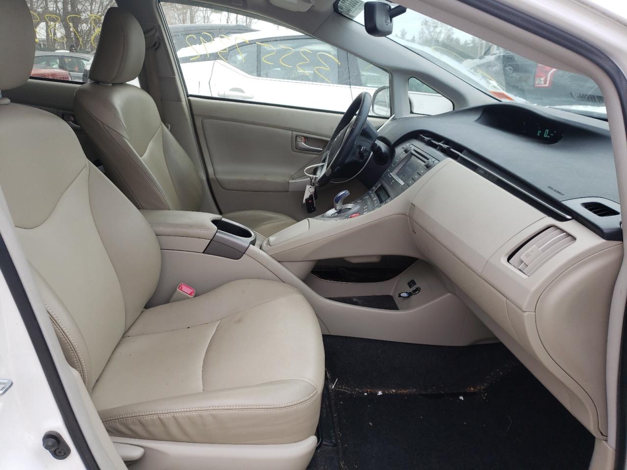 Photo 5 from auction – 2012 TOYOTA PRIUS V with VIN JTDKN3DU4C5486294