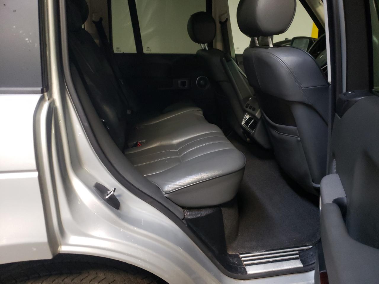 Photo 6 from auction – 2006 LAND ROVER RANGE ROVE with VIN SALME15466A210442