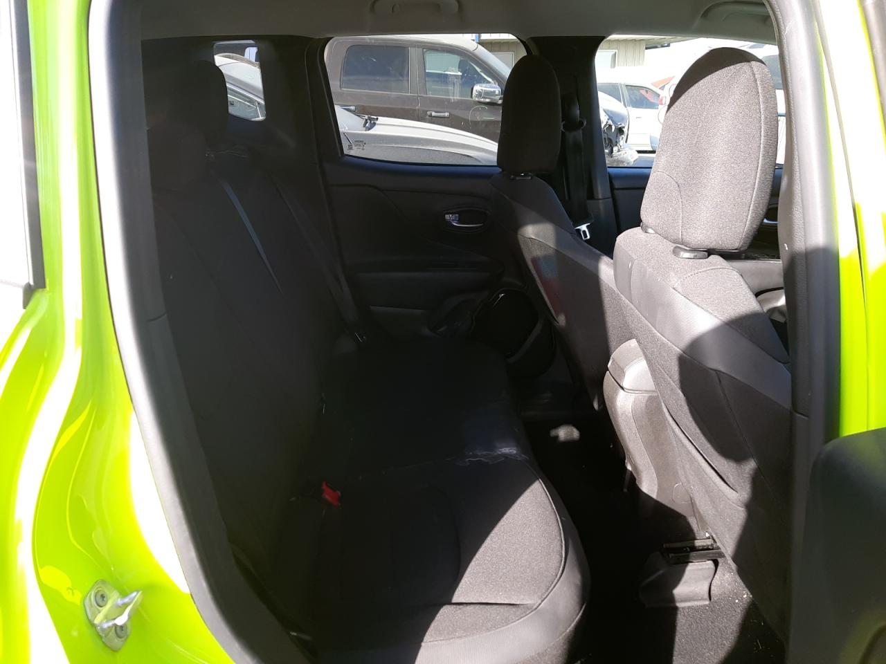 Photo 6 from auction – 2017 JEEP RENEGADE L with VIN ZACCJABBXHPG31696