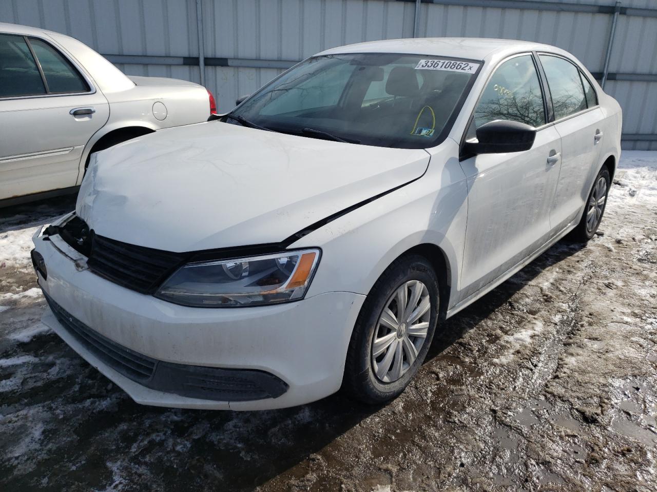 Photo 2 from auction – 2013 VOLKSWAGEN JETTA BASE with VIN 3VW2K7AJ0DM227160