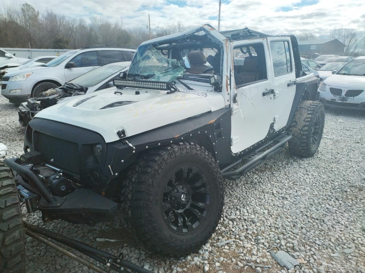 Photo 2 from auction – 2013 JEEP WRANGLER with VIN 1C4BJWEG4DL690032