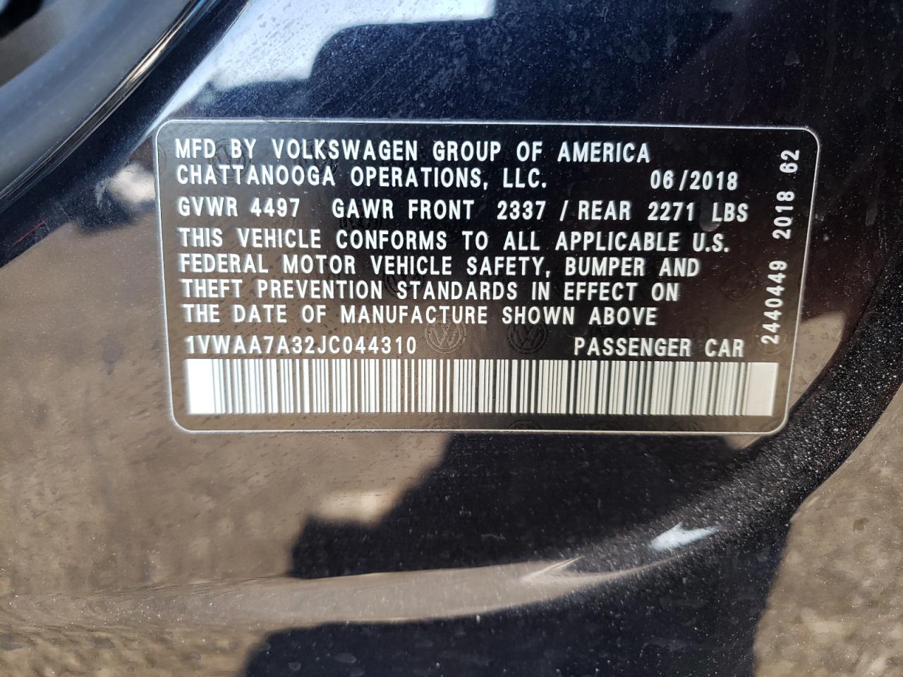 Photo 10 from auction – 2018 VOLKSWAGEN PASSAT S with VIN 1VWAA7A32JC044310