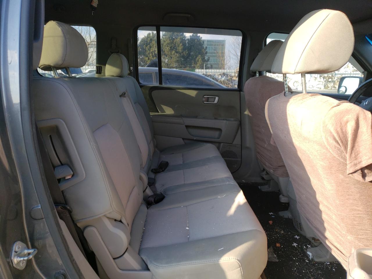 Photo 6 from auction – 2011 HONDA PILOT EX with VIN 5FNYF4H41BB505064