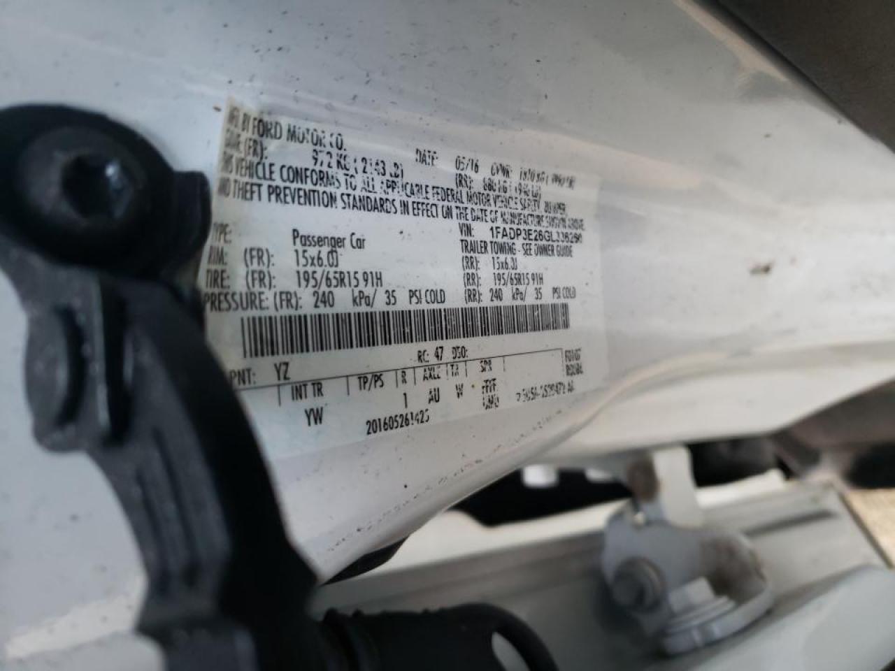 Photo 10 from auction – 2016 FORD FOCUS S with VIN 1FADP3E26GL336260