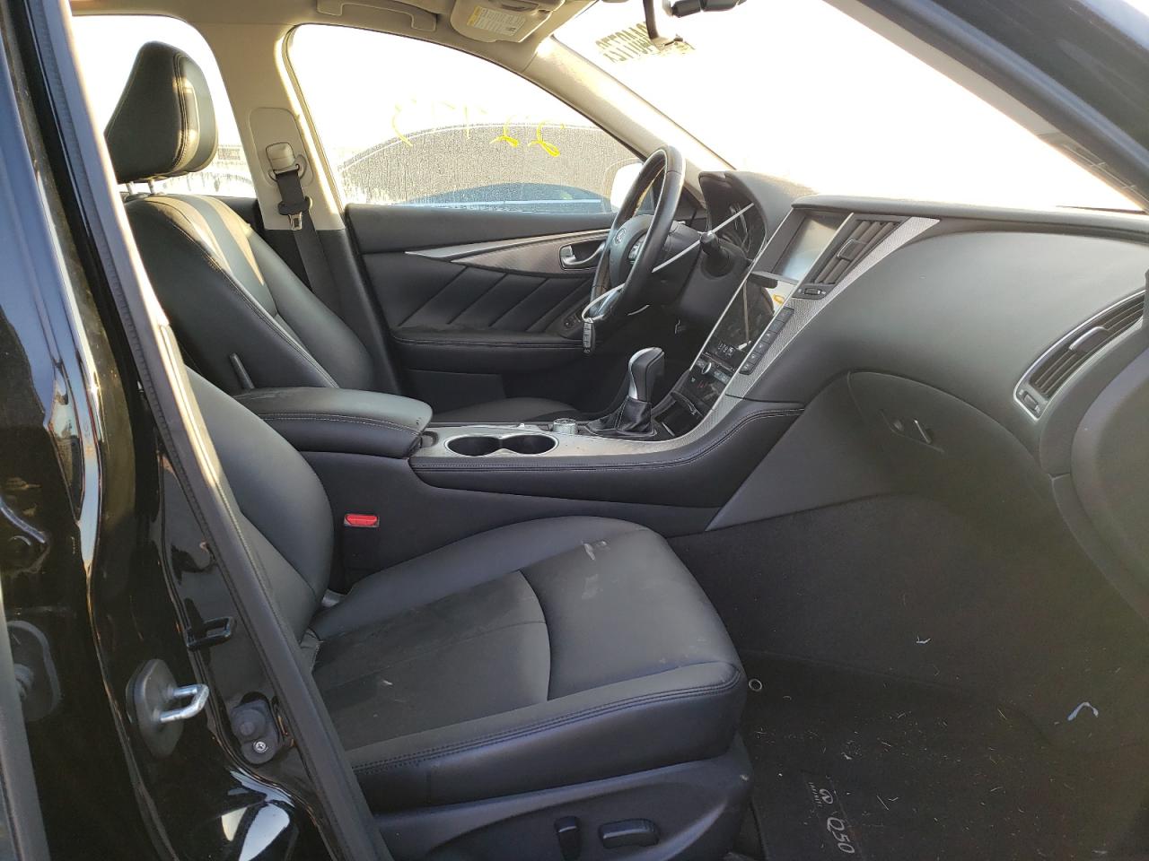 Photo 5 from auction – 2016 INFINITI Q50 BASE with VIN JN1CV7ARXGM250372