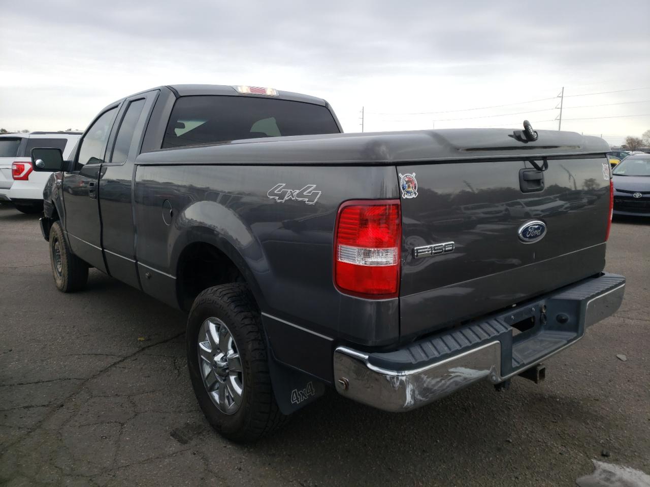 Photo 3 from auction – 2004 FORD F150 with VIN 1FTPX14554FA34167