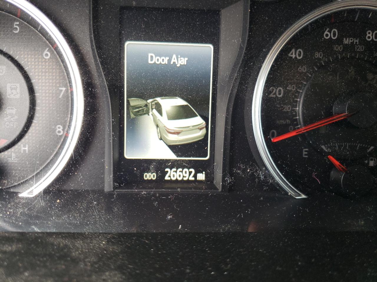 Photo 8 from auction – 2017 TOYOTA CAMRY LE with VIN 4T1BF1FKXHU322019
