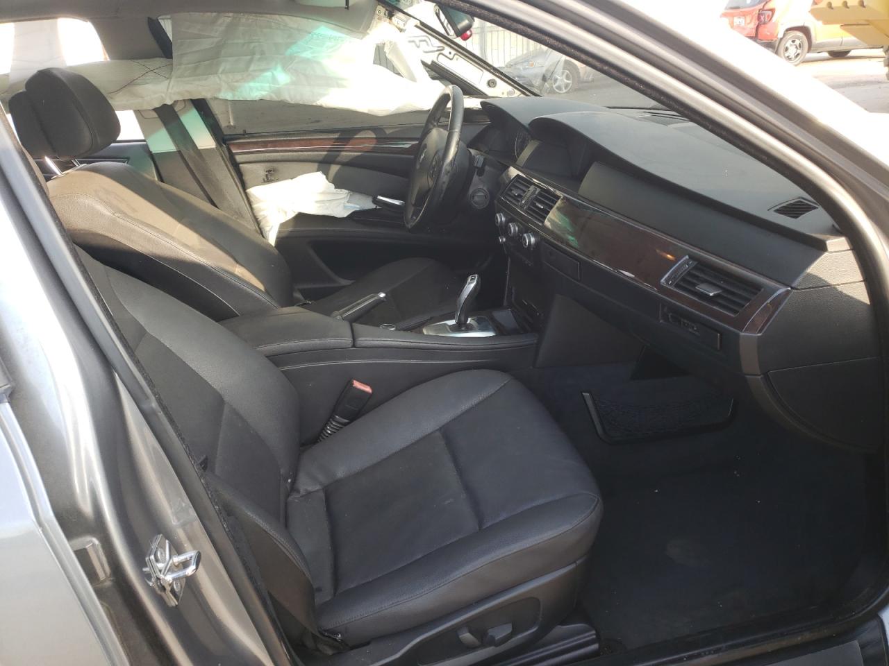 Photo 5 from auction – 2010 BMW 528 I with VIN WBANU5C55AC124650