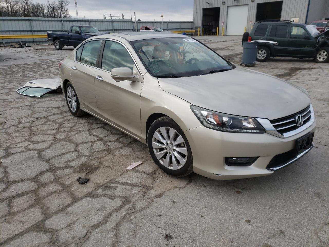 HONDA ACCORD EXL 2015 with VIN 1HGCR2F85FA046553 - Photo from auction