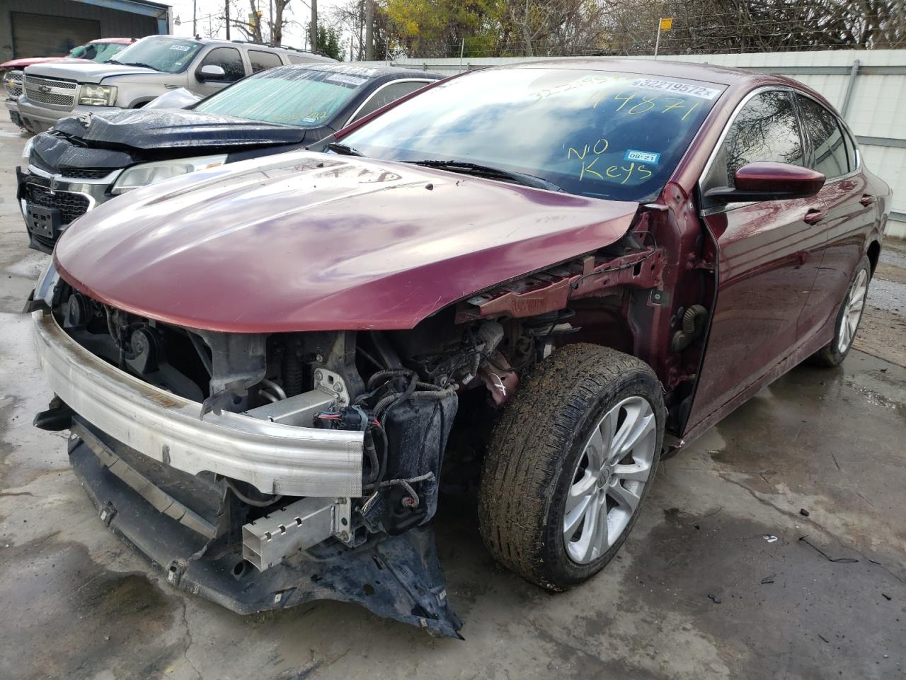 Photo 2 from auction – 2016 CHRYSLER 200 LIMITE with VIN 1C3CCCABXGN114871