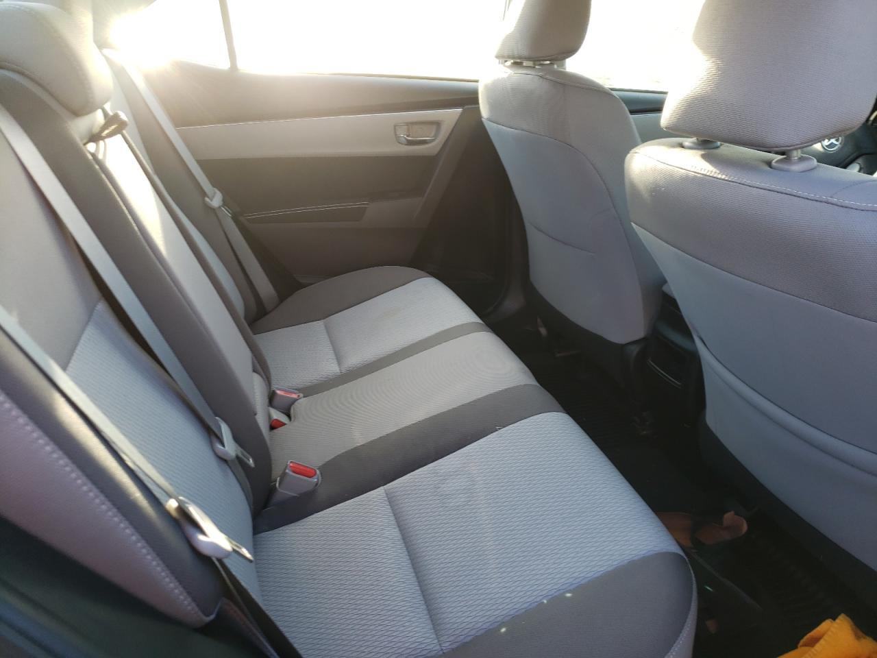 Photo 6 from auction – 2019 TOYOTA COROLLA L with VIN 2T1BURHE5KC246357