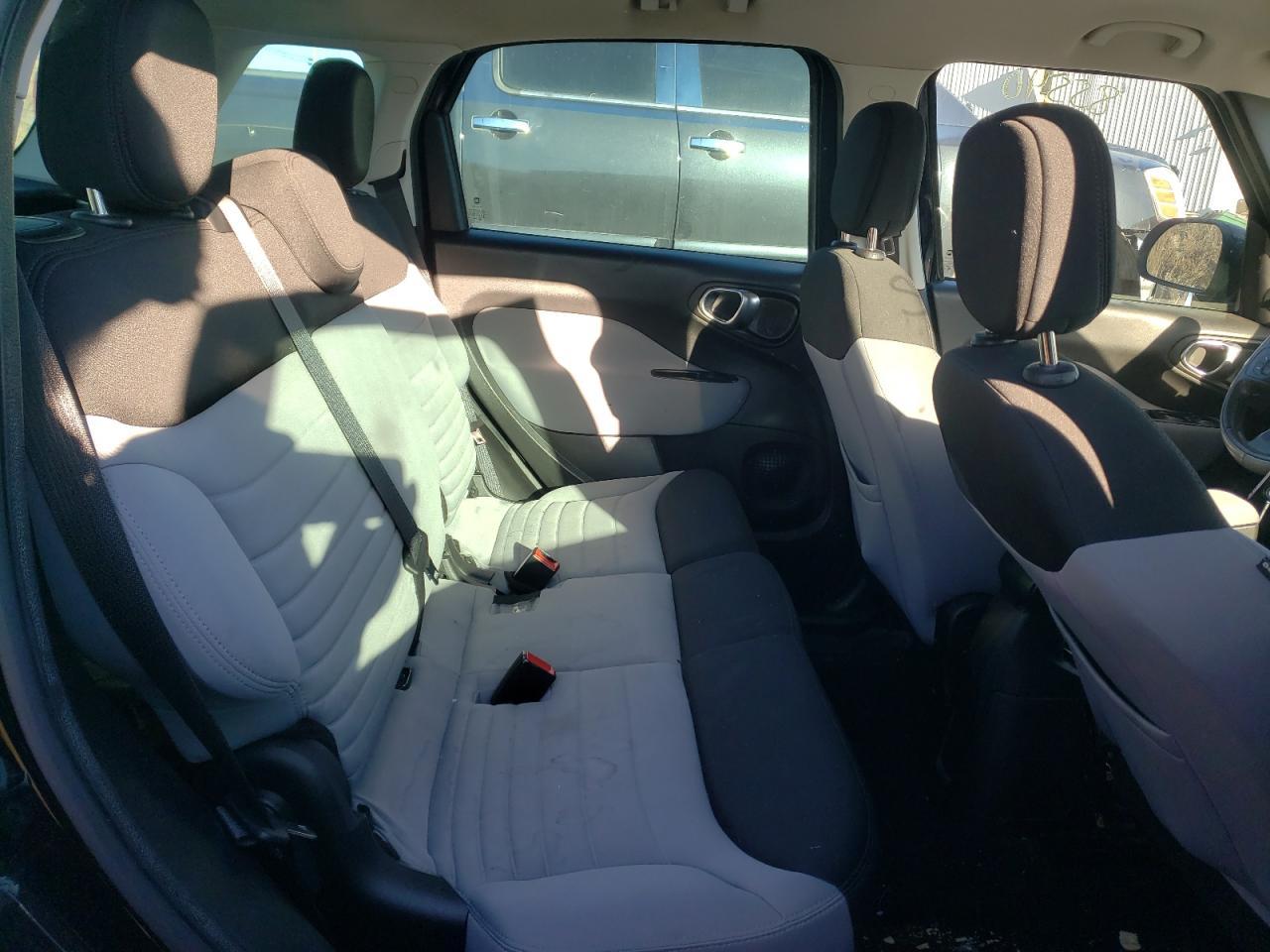 Photo 6 from auction – 2014 FIAT 500L EASY with VIN ZFBCFABH8EZ002136