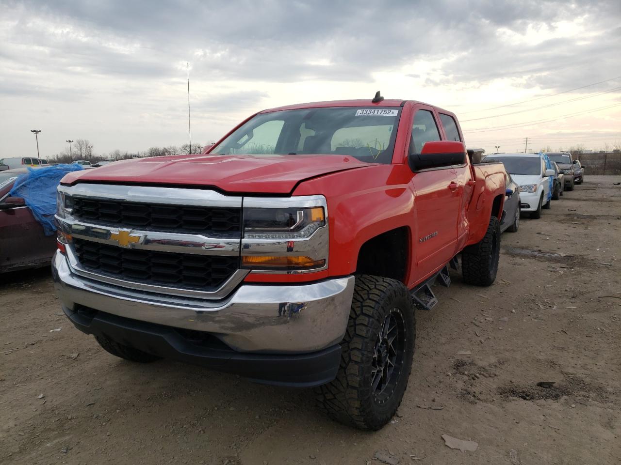 Photo 2 from auction – 2019 CHEVROLET SILVERADO with VIN 2GCVKPEC8K1110717