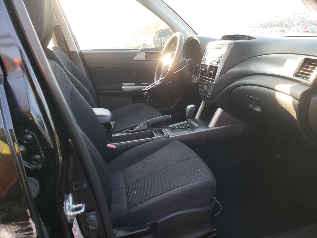 Photo 5 from auction – 2011 SUBARU FORESTER 2 with VIN JF2SHABC5BH724769