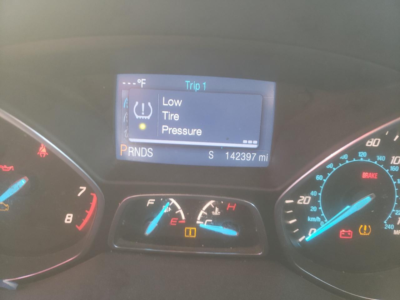 Photo 8 from auction – 2013 FORD ESCAPE with VIN 1FMCU0F70DUD11783