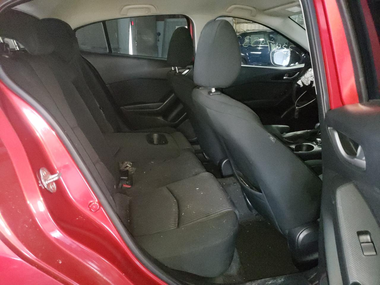 Photo 6 from auction – 2015 MAZDA 3 TOURING with VIN JM1BM1L73F1272170