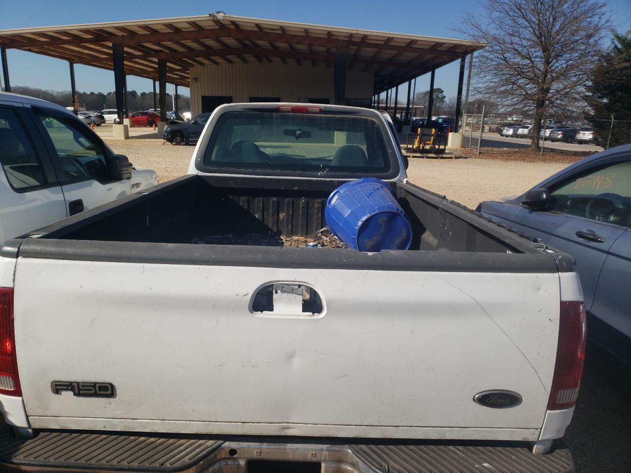 Photo 6 from auction – 2001 FORD F150 with VIN 1FTZF17211NA75460