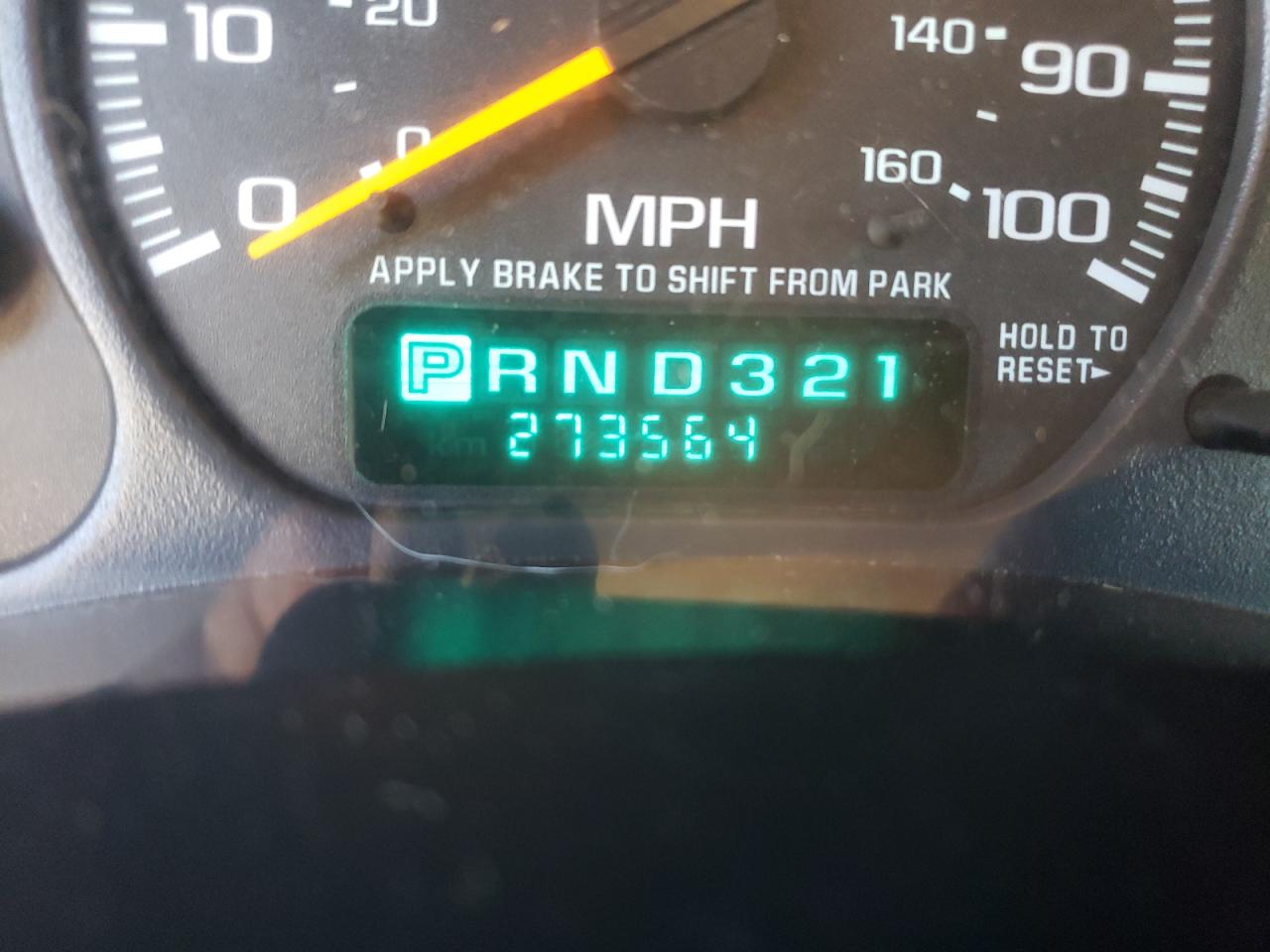 Photo 8 from auction – 2001 CHEVROLET SILVERADO with VIN 2GCEC19T811184173