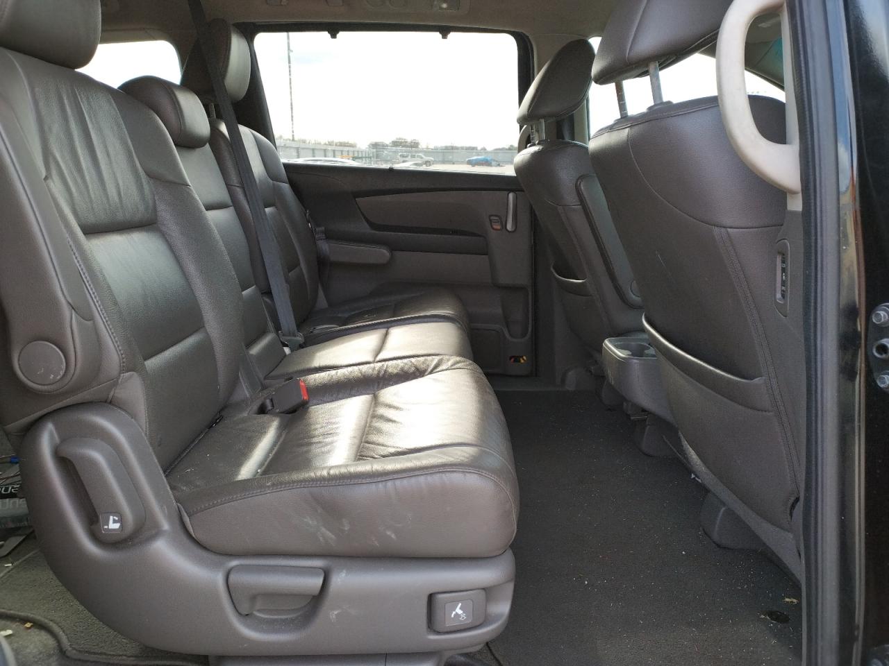 Photo 6 from auction – 2011 HONDA ODYSSEY EX with VIN 5FNRL5H68BB059905