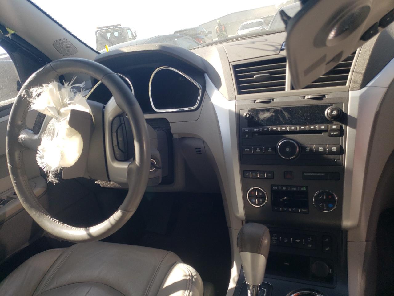 Photo 9 from auction – 2012 CHEVROLET TRAVERSE L with VIN 1GNKRJED3CJ262648