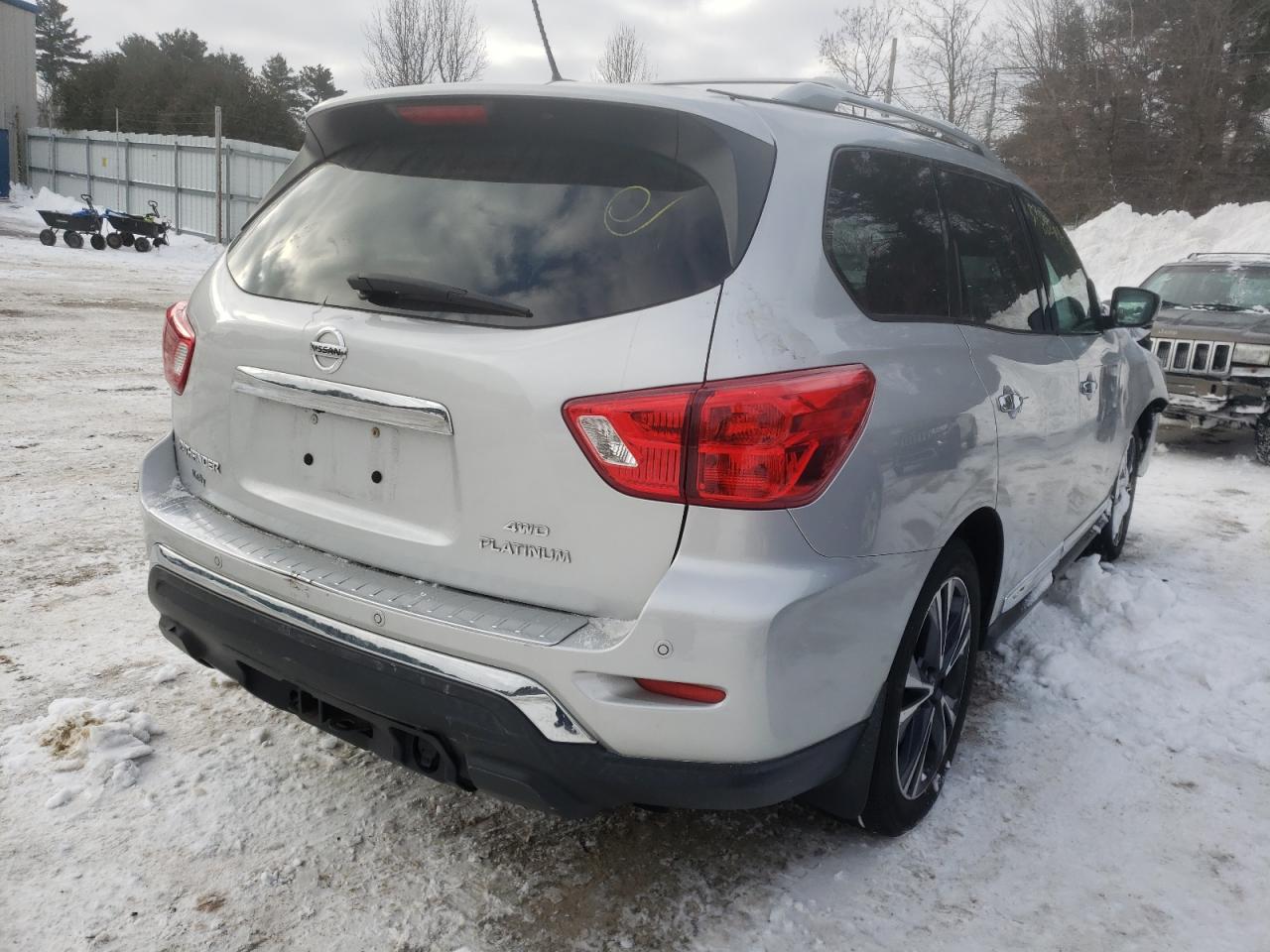 Photo 4 from auction – 2017 NISSAN PATHFINDER with VIN 5N1DR2MM7HC610502