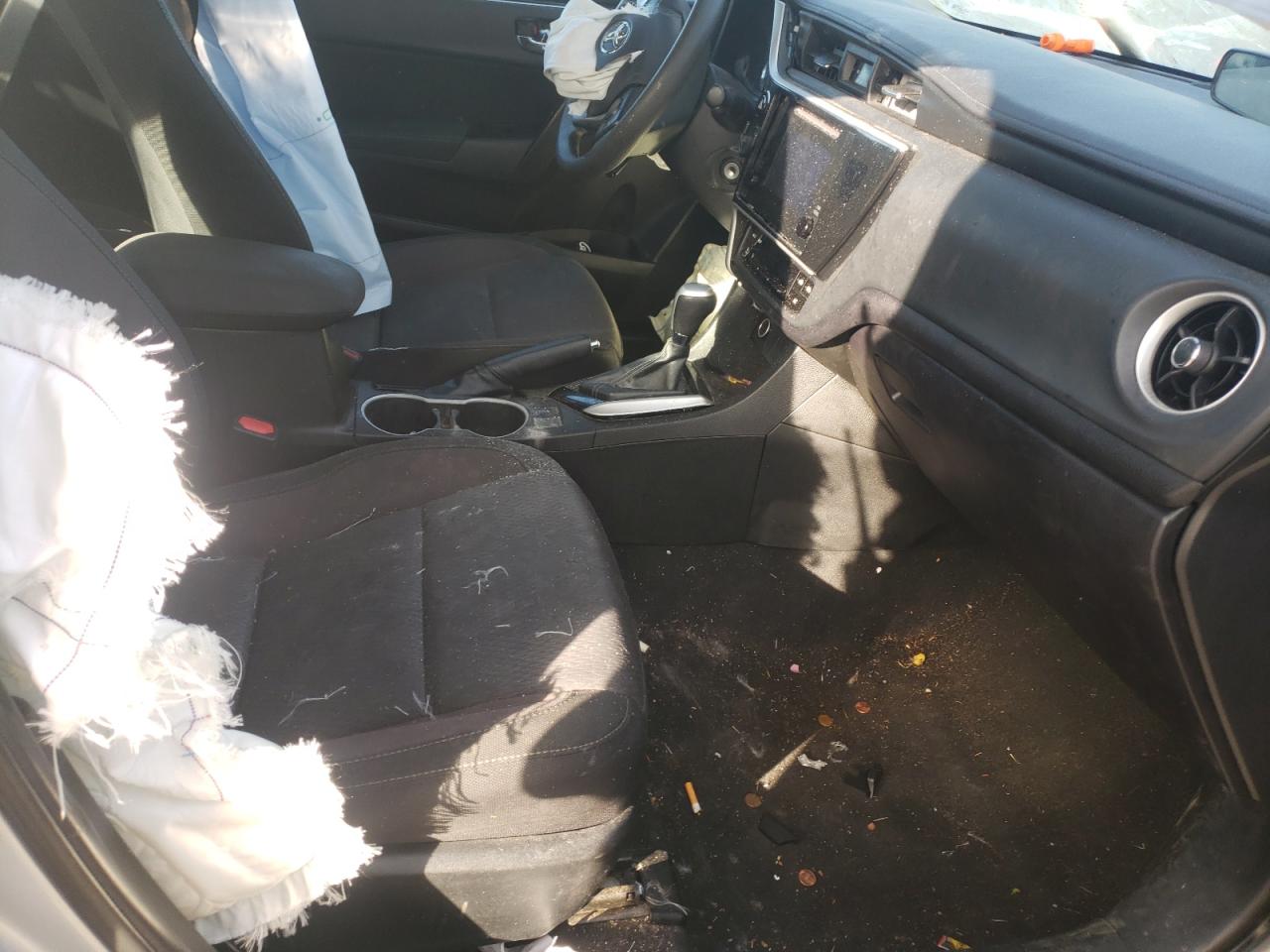 Photo 5 from auction – 2018 TOYOTA COROLLA L with VIN 5YFBURHE9JP801468