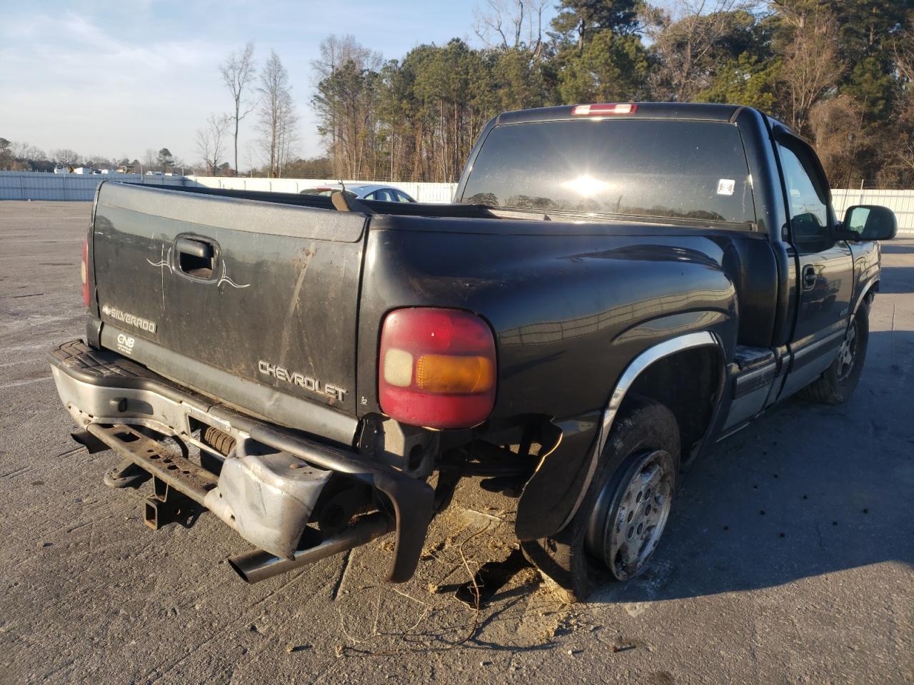 Photo 4 from auction – 2002 CHEVROLET SILVERADO with VIN 1GCEC14T02Z199136