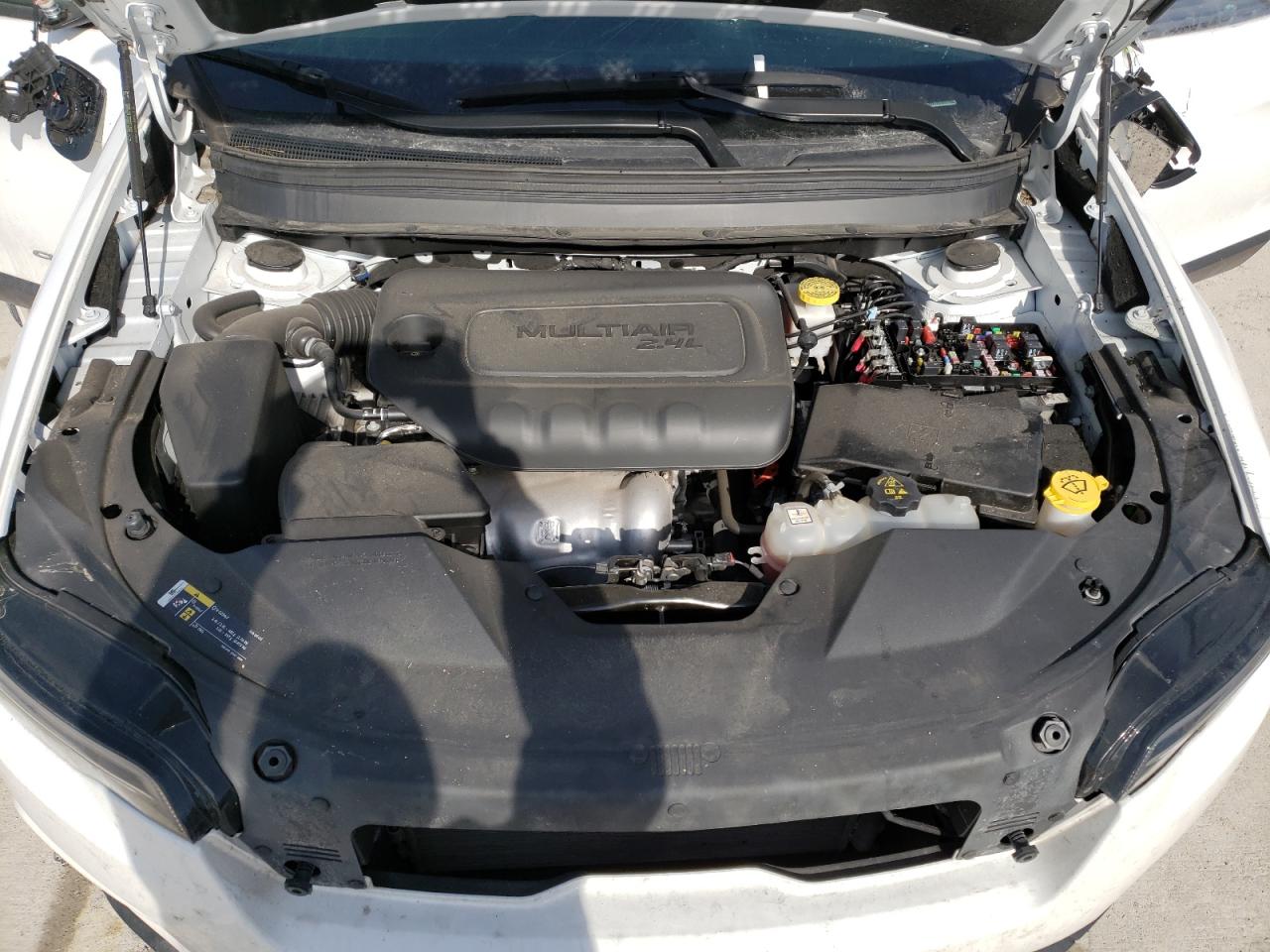 Photo 7 from auction – 2020 JEEP CHEROKEE L with VIN 1C4PJLCB5LD555968