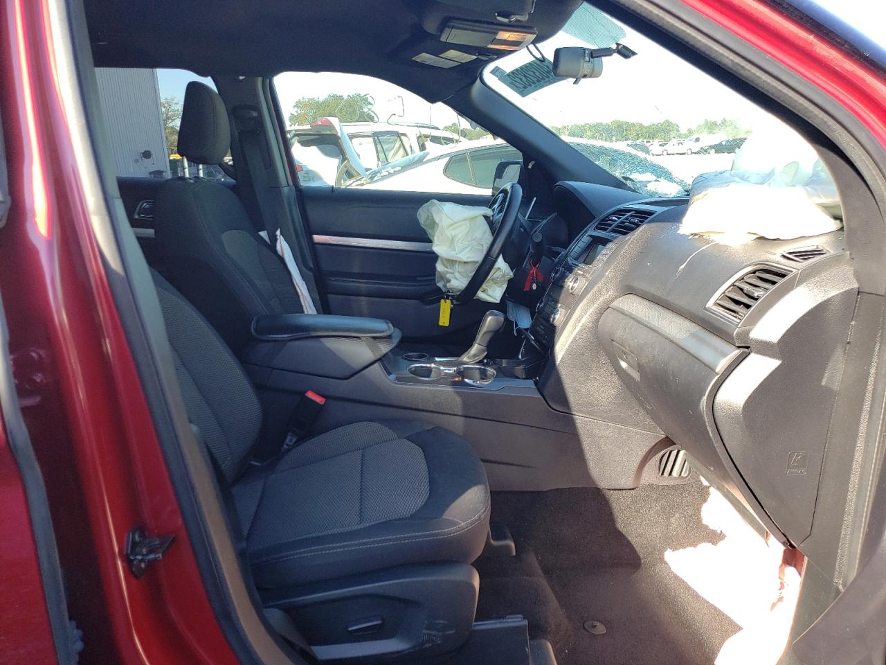 Photo 5 from auction – 2019 FORD EXPLORER X with VIN 1FM5K7D80KGA04354
