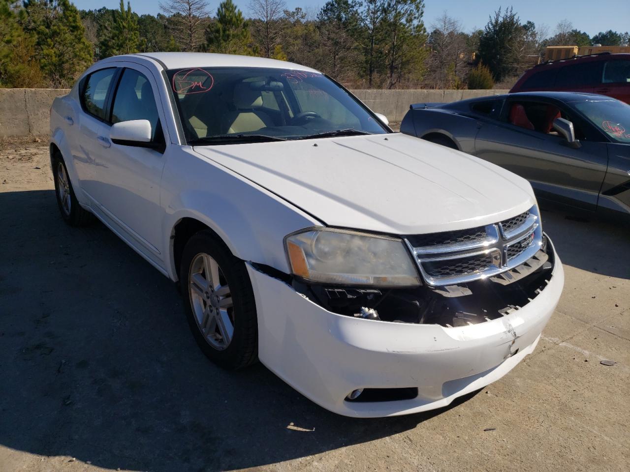 DODGE AVENGER SX 2013 with VIN 1C3CDZCBXDN590952 - Photo from auction